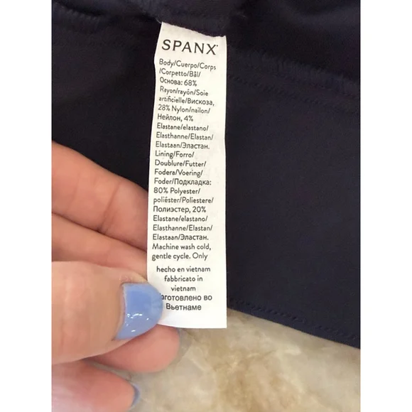 SPANX Straight wide Leg Pants 2X Navy New with tag. Stretchy workwear.